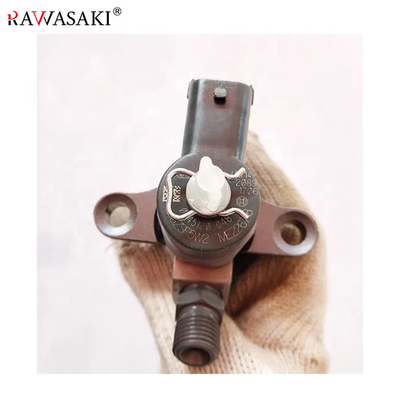 قطعات موتور دیزل Common Rail 4M50 Fuel Injector 0445120048